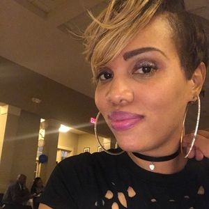 Meet your Posher, Christian